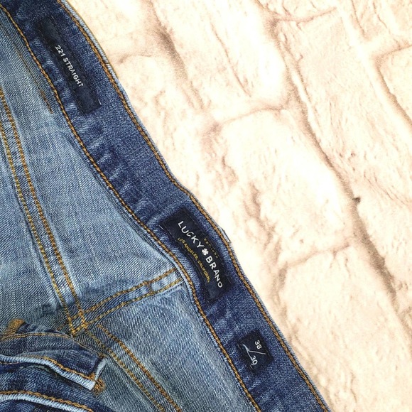 Lucky Brand 221 Straight Jeans size 38 - Picture 4 of 7